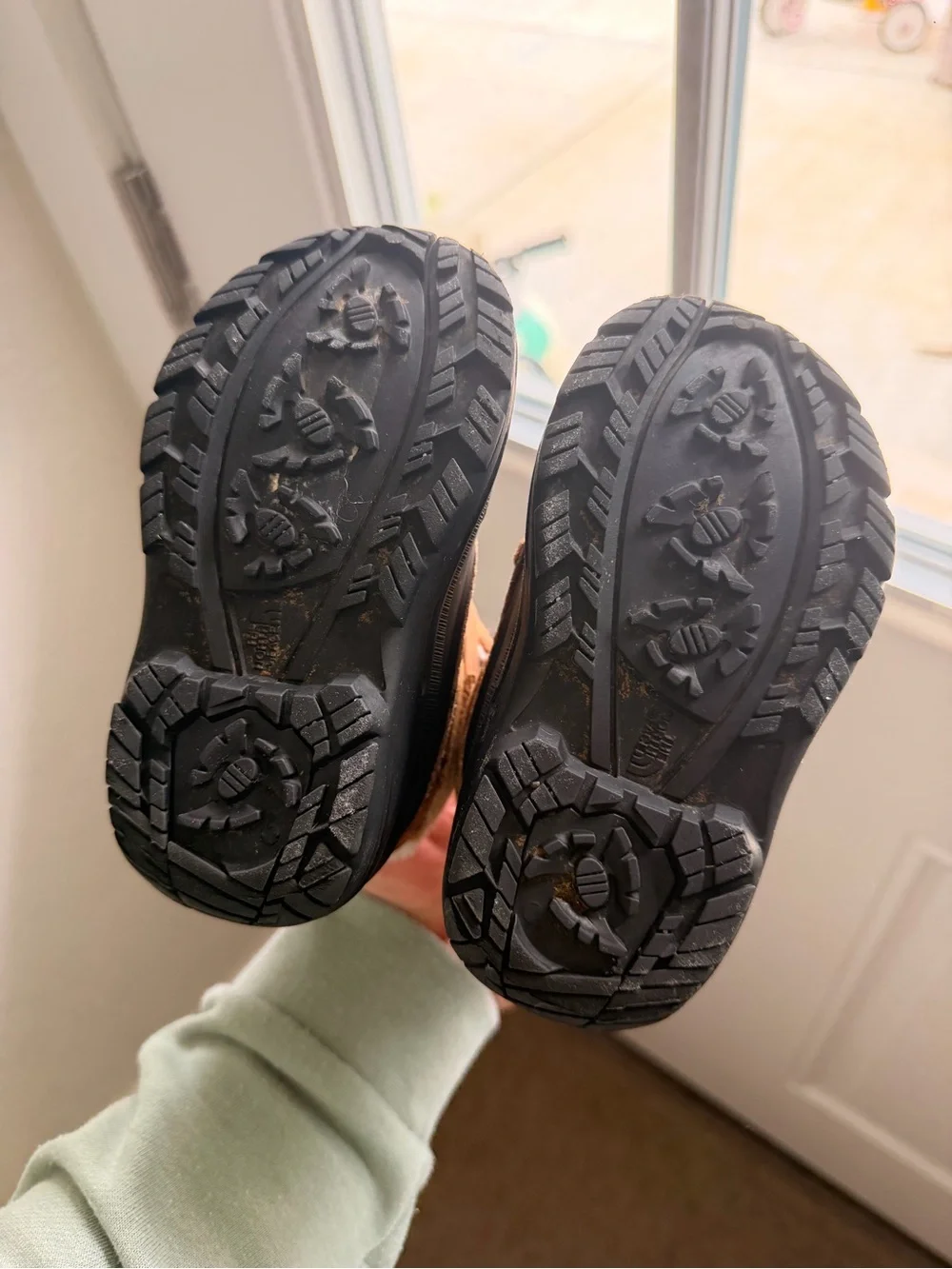 THE NORTH FACE / Toddler Alpenglow II Boots - 7